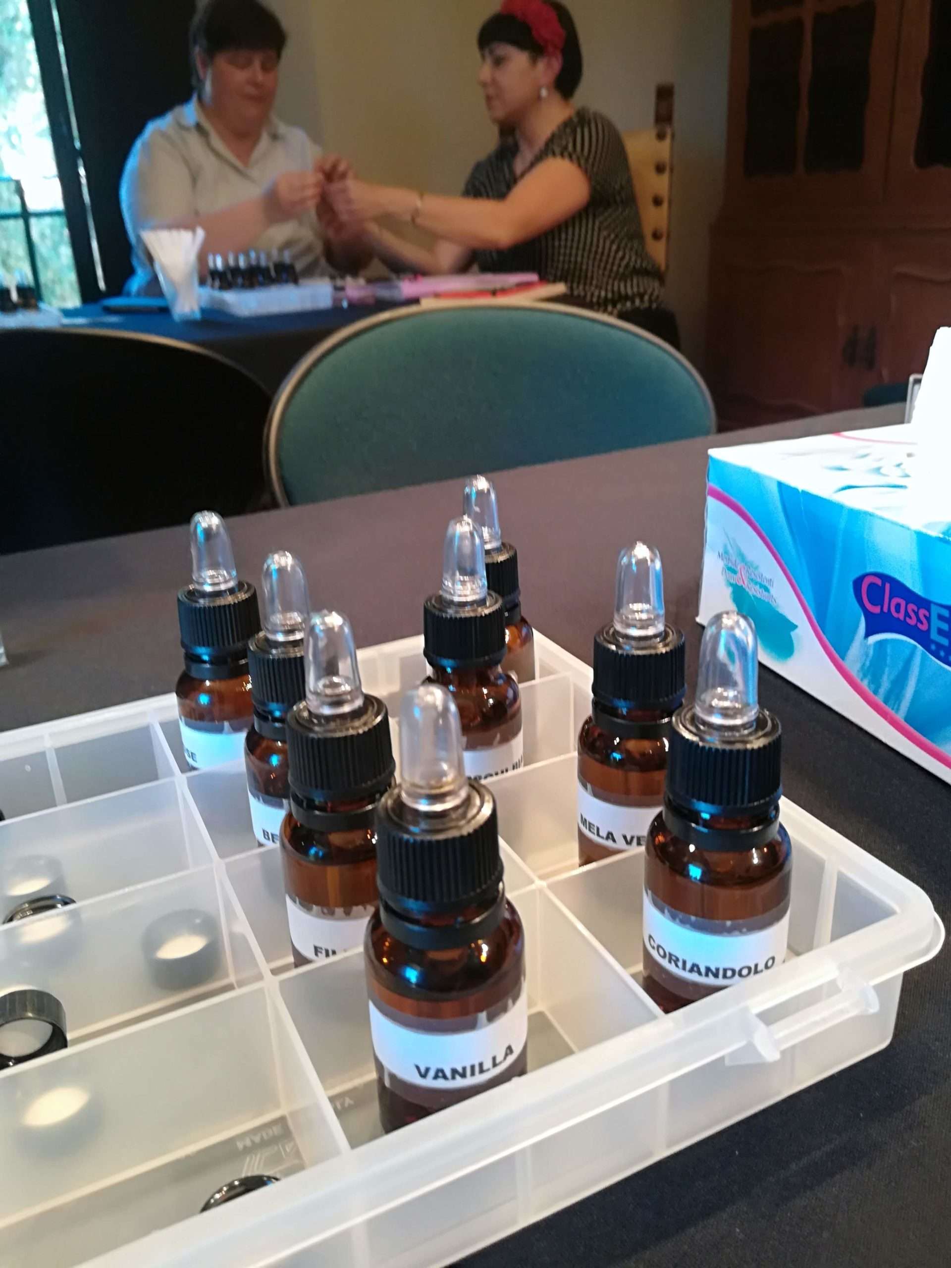 il percorso olfattivo a Spello, 8-10 giugno 2018 - Accademia del Profumo il percorso olfattivo a Spello, 8-10 giugno 2018 - Accademia del Profumo